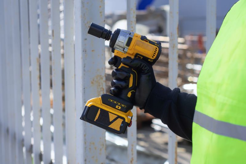 Local Aluminum Fence Painting pros at work